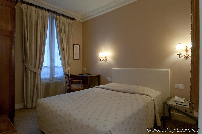 Hotel Noir Paris Room photo